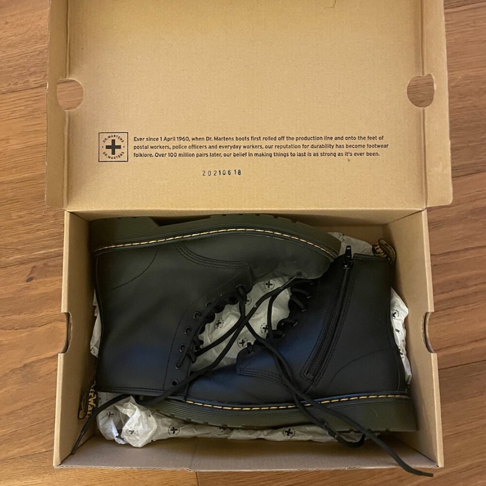 Dr. Martens - 1460 Smooth Leather Lace Up Boots